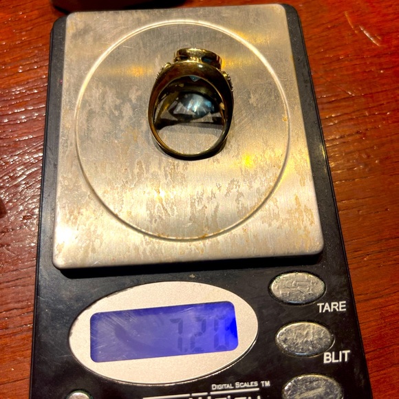 10k blue topaz ring size 8 - Picture 5 of 13